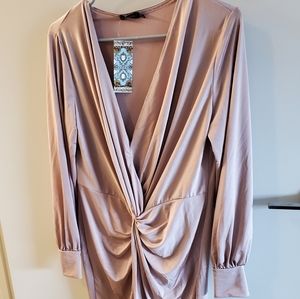 NWT Long Sleeve Midi Dress with Twist STRETCHY